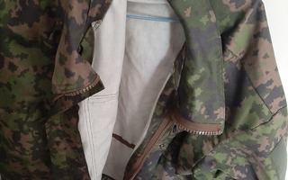 M05 kesätakki