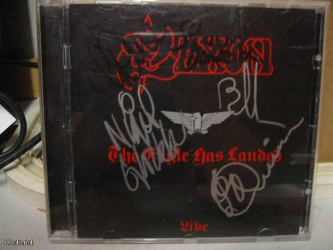 SAXON - THE EAGLE HAS LANDED-LIVE CD KOKO BÄNDIN NIMMAREILLA