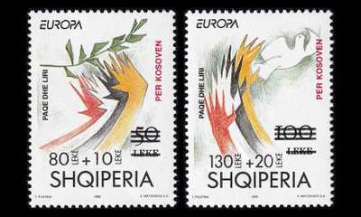Albania 2784-5 ** Kosovo-apu (2001)