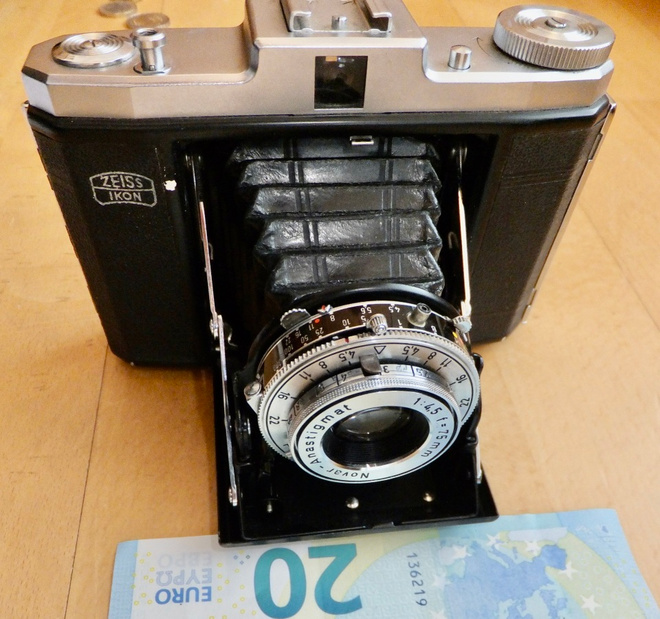 VANHA Kamera Zeiss Ikon Nettar 518/16