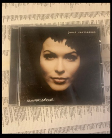 Jenni Vartiainen - Ihmisten edessä (CD)