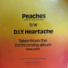 Darts: Peaches 7" single - pikkukuva 2
