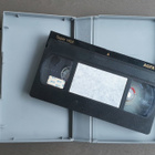 VHS: Väiski Vemmelsääri - Tuhat Ja Yksi Kanitarinaa (1982) - pikkukuva 5