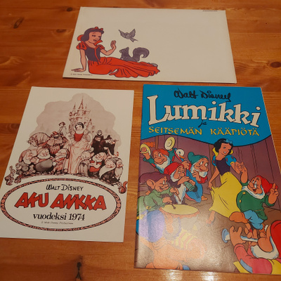 AKU ANKAN TILAAJALAHJA 1973 KUORI +LEHTI LUMIKKI