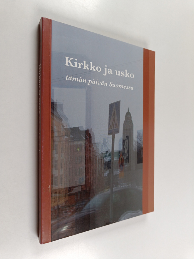 Kirkko ja usko tämän päivän Suomessa : STKS:n symposiumis...