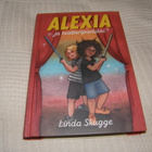 Linda Skugge Alexia ja teatteripaniikki - pikkukuva 1