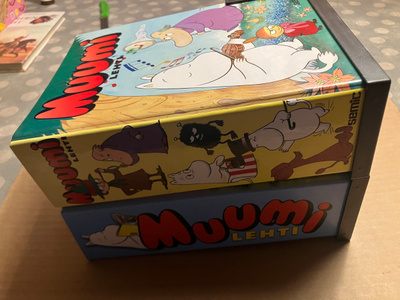 MUUMI LEHTIKOTELOT 2KPL HYVÄT