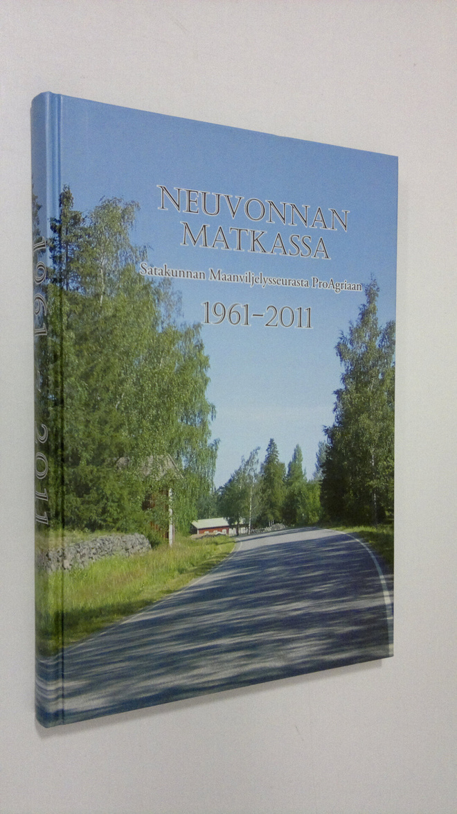 Marjaana ym. (toim.) Perttula : Neuvonnan matkassa