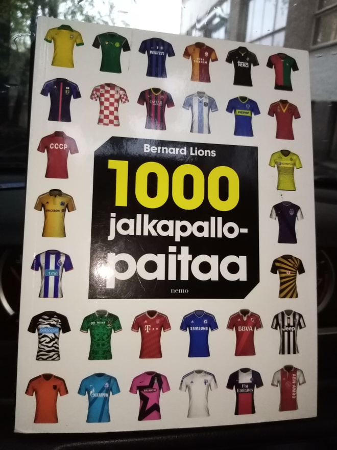 Lions :  1000 jalkapallopaitaa ( SIS POSTIKULU)