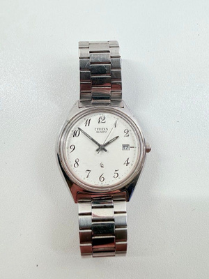 CITIZEN MIESTEN KELLO