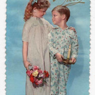 LAPSI / Tyttö ja poika pyjamissa, yökynttilä. 1950-l. - pikkukuva 2