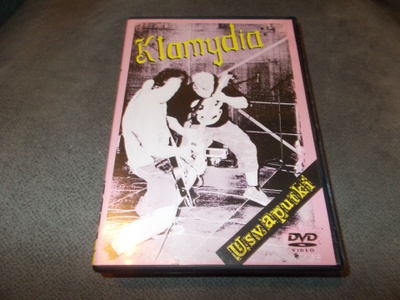 DVD KLAMYDIA ** USVAPUTKI **