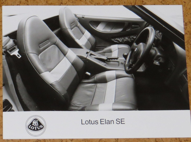 1990 Lotus Elan SE pressikuva - KUIN UUSI