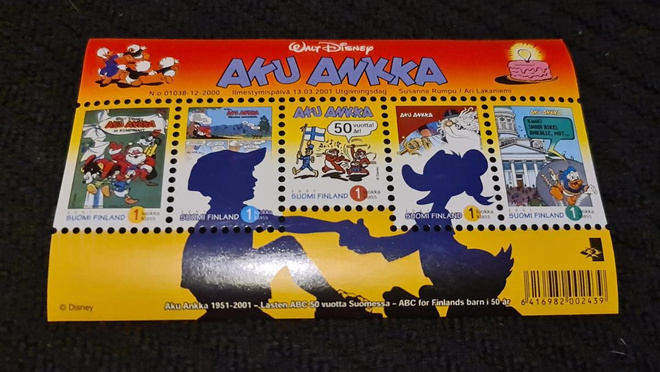 POSTIMERKKIARKKI # Aku Ankka 50v  ( 5x1lk ) 2001