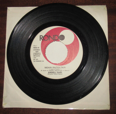 Anneli Sari Menin raiteiltain single v.1979