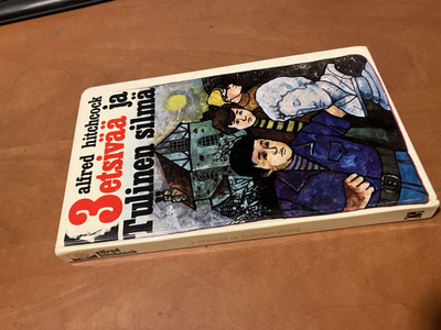 A.HITCHCOCK 3 ETSIVÄÄ JA TULINEN SILMÄ HYVÄ