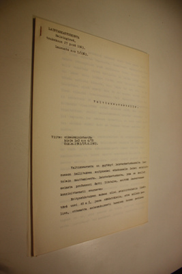 Laintarkastuskunnan lausunto valtinoneuvostolle n:o 5/196...