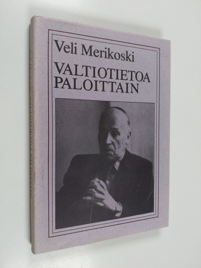 V. Merikoski : Valtiotietoa paloittain