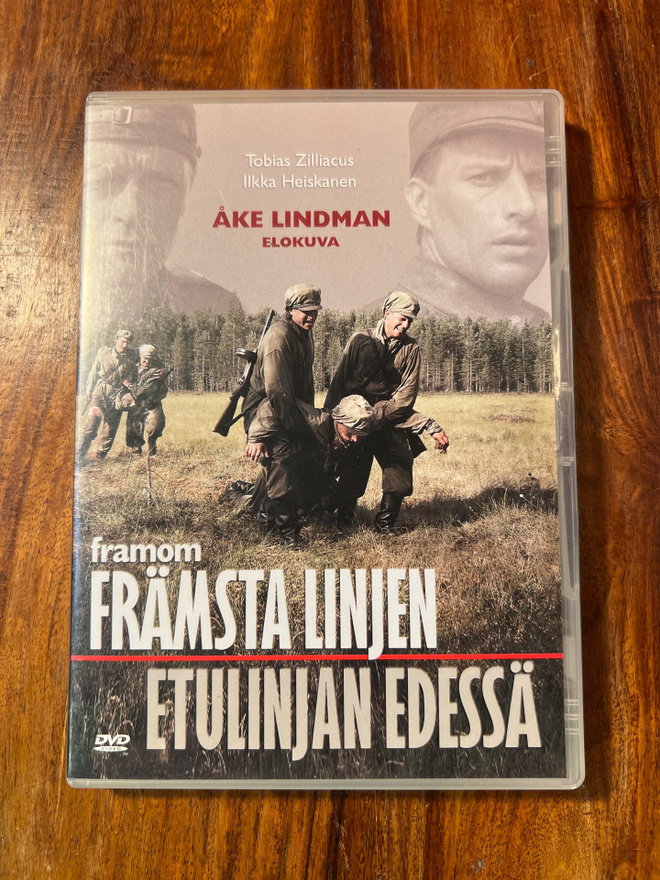 Etulinjan Edessä Dvd