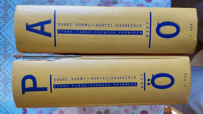 Suuri suomi-ruotsi ja suuri ruotsi-suomi -sanakirjat