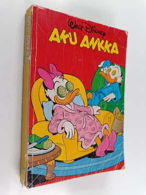 Walt Disney : Aku Ankka neljännesvuosikerta 1/1997