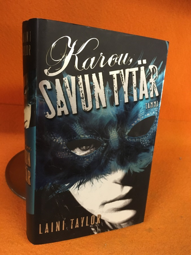 Taylor Laini: Karen, savun tytär