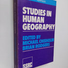 Michael Chisholm : Studies in human geography - pikkukuva 1