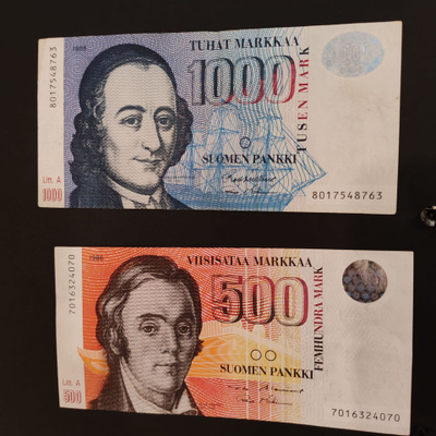 500 markkaa ja 1000 markkaa