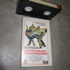 Lättäjalka kaukoidässä VHS - pikkukuva 1