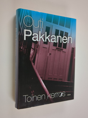 Outi Pakkanen : Toinen kerros