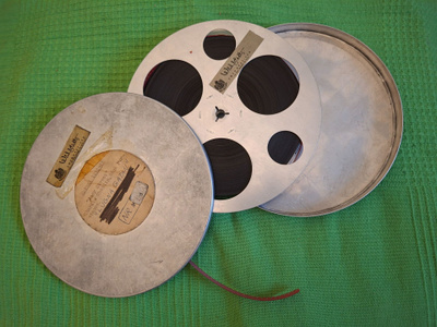 8 mm elokuva - Charlie Chaplinin "Hiljainen katu"