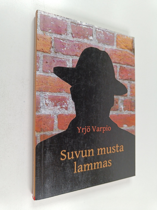 Yrjö Varpio : Suvun musta lammas (signeerattu, tekijän om...