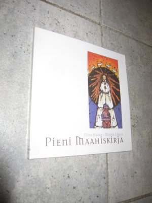 PIENI MAAHISKIRJA - NINA HAIKO & MINNA LÄMSÄ