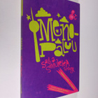 Salla Simukka : Meno-paluu - pikkukuva 1