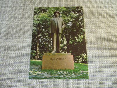 Postikortti Jean Sibelius patsas Järvenpää.