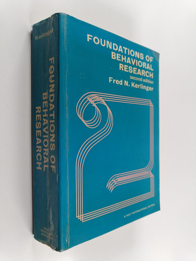 Fred N. Kerlinger : Foundations of behavioral research