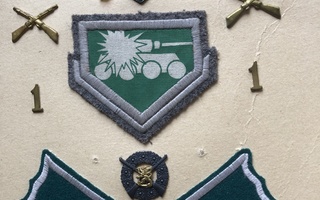Suomen armeijan merkkejä