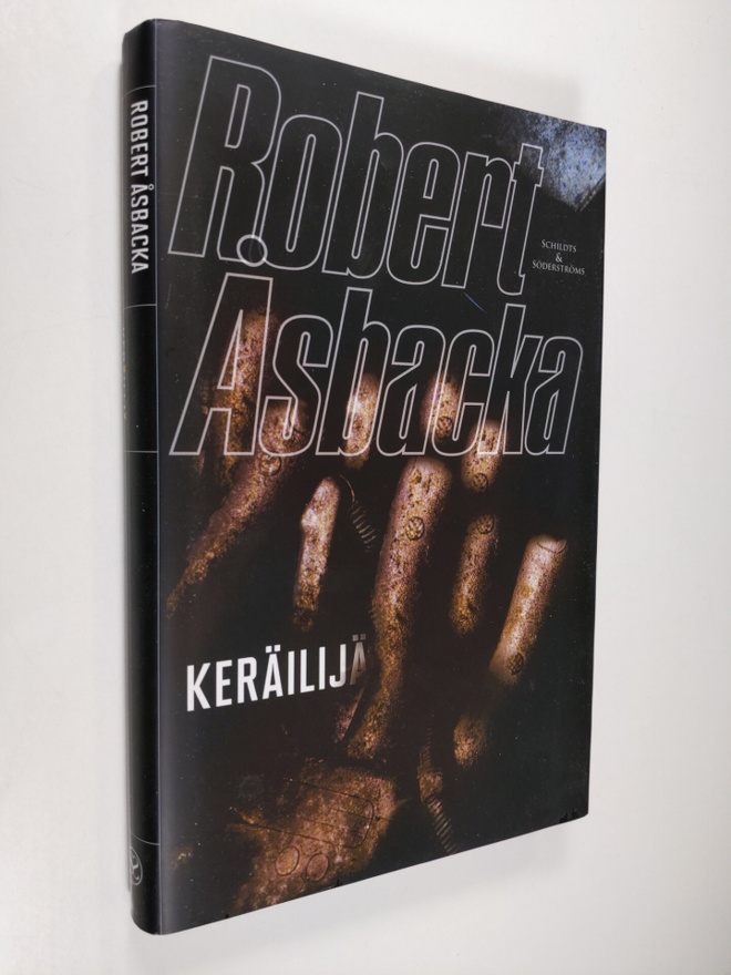 Robert Åsbacka : Keräilijä