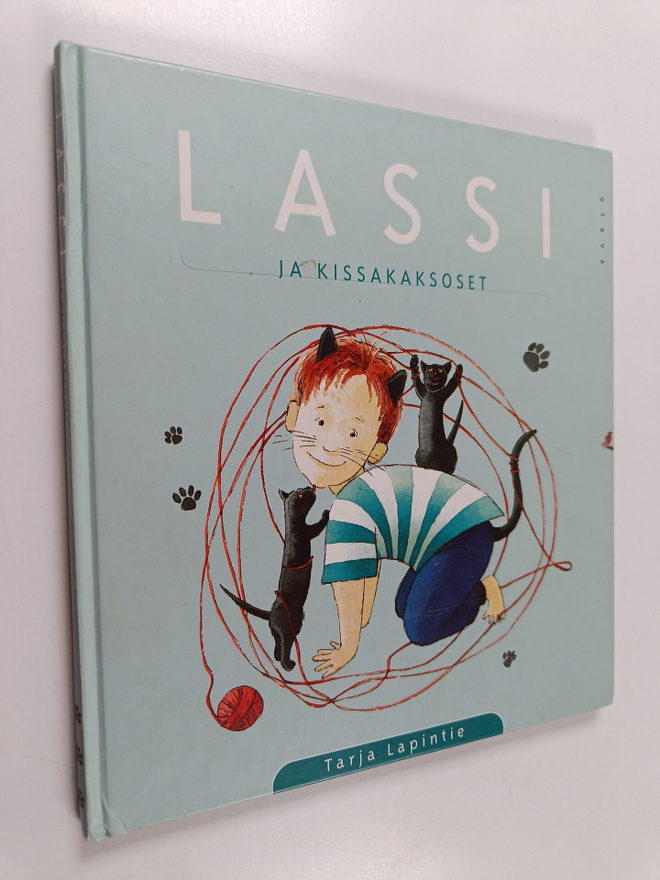 Tarja Lapintie : Lassi ja kissakaksoset