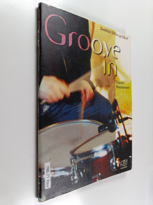 Groove in