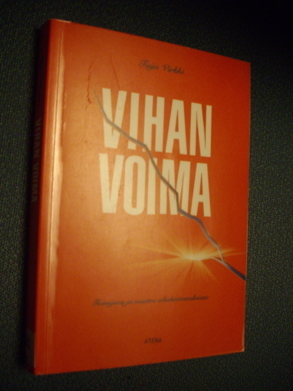 Tuija Virkki: VIHAN VOIMA (1.p.2004) Sis.postikulut