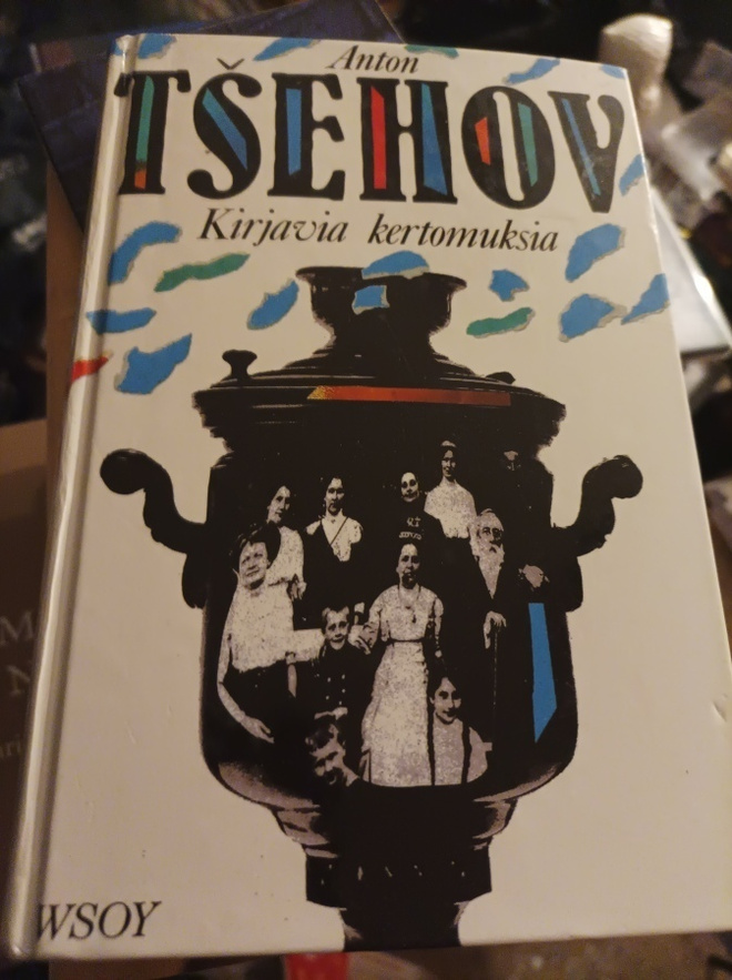 Tsehov Kirjavia kertomuksia