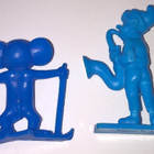 KAKSI PIENTÄ FIGUURI HAHMOA - pikkukuva 2