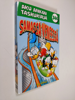 Walt Disney : Samassa veneessä