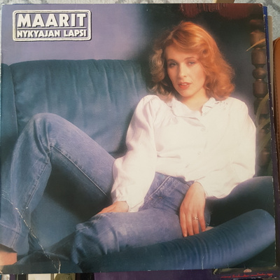 Maarit: Nykyajan Lapsi