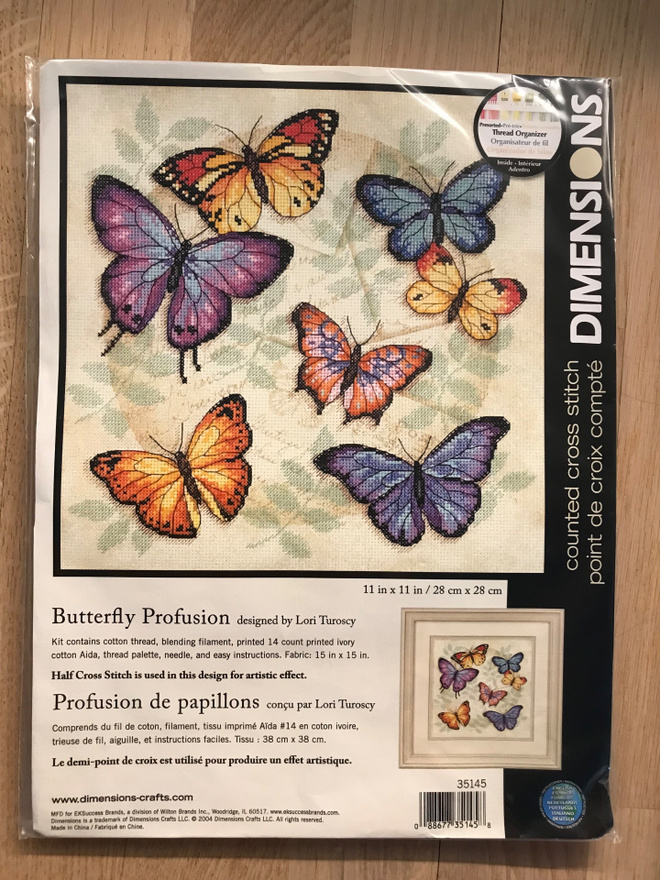 Ristipistopakkaus / ristipistotyö Dimensions Butterfly