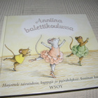 Holabird - Kanner Anniina balettikoulussa - pikkukuva 1