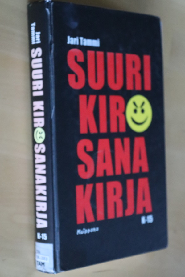 Jari Tammi : Suuri kirosanakirja ( 2002 k.po )