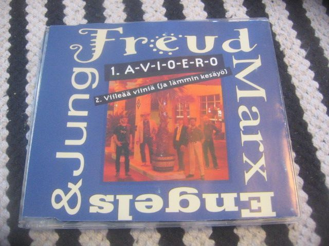 Freud Marx Engels & Jung - A-v-i-o-e-r-o (cds)