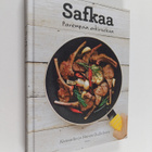 Hanna Gullichsen ym. : Safkaa : parempaa arkiruokaa - pikkukuva 1